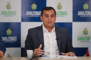 Wilson Lima assina decreto prorrogando os prazos de suspensão dos serviços não essenciais no Amazonas até 13 de maio