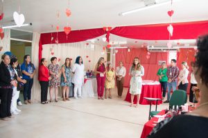 Imagem da notícia - SERVIDORAS MÃES RECEBEM HOMENAGEM EM MANHÃ DE CONFRATERNIZAÇÃO NA SEAD