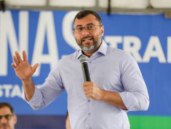 Governo do Amazonas realiza pagamento da primeira parcela do 13º salário dos servidores públicos estaduais